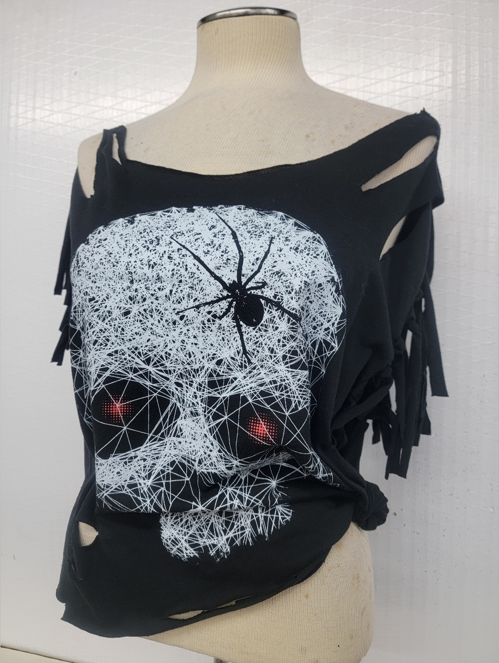 Gothic Skull Fringe Cutout Tee Upcycled - Picture 2 of 7